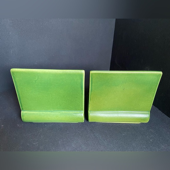 Roseville Green Snowberry Ceramic Bookends Floral Design 40s 50s Vintage Pottery - Picture 4 of 10